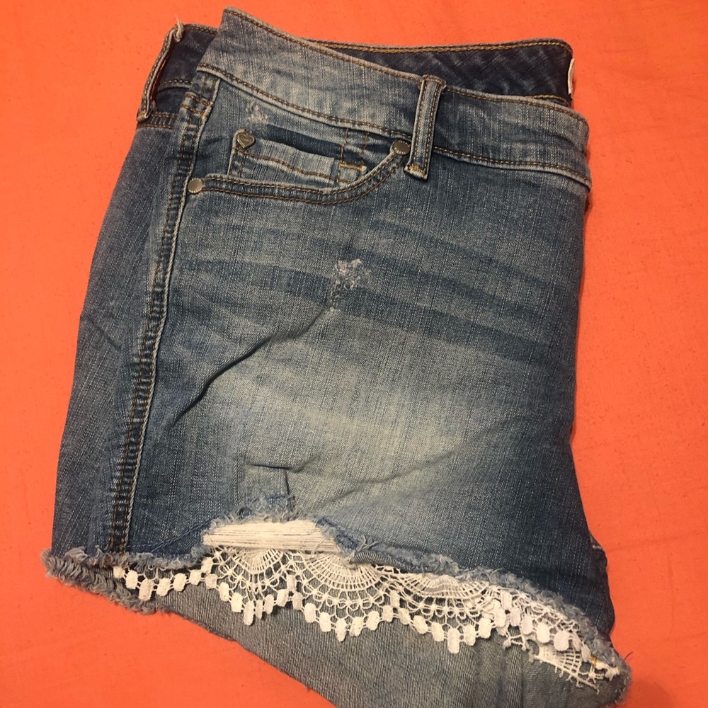 Torrid shorts with lace